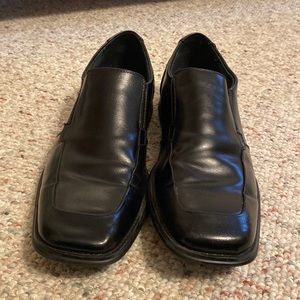 Mens dress shoes